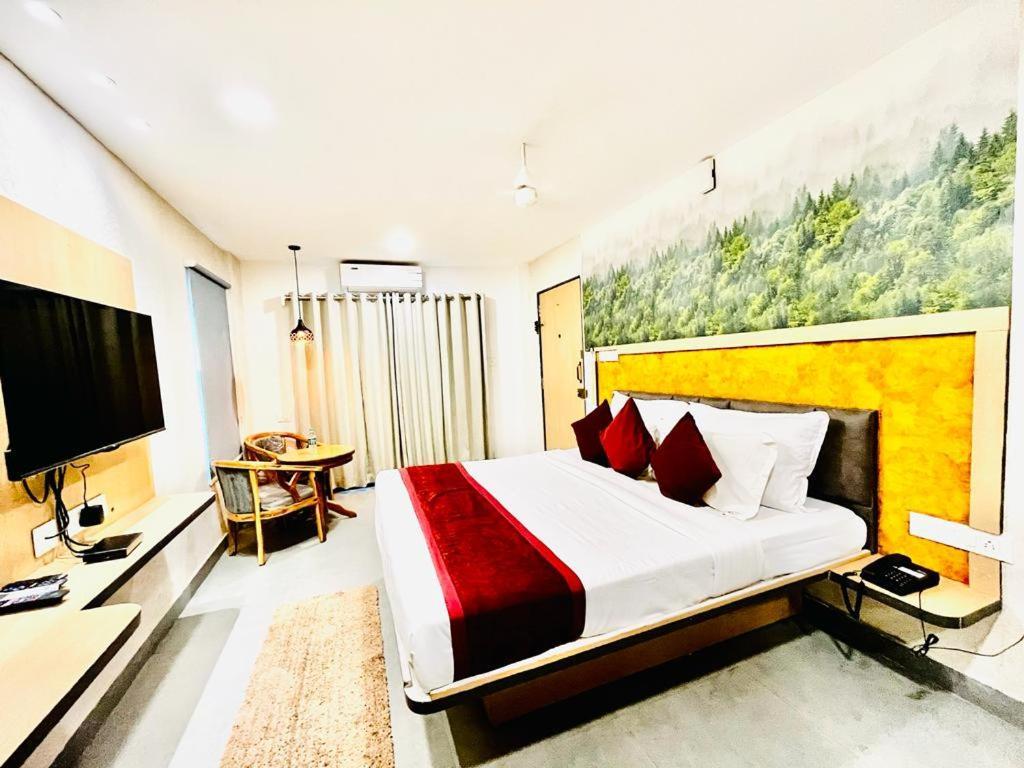 Hotel Lake View Airport Zone 海得拉巴 外观 照片